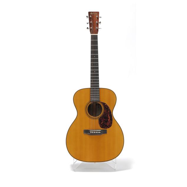 c-f-martin-co-eric-clapton-signature-model-acoustic-guitar-with-tkl-case