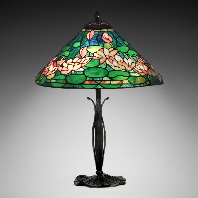 tiffany-style-water-lily-table-lamp