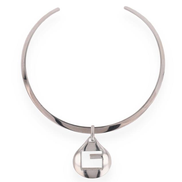 silver-collar-and-pendant-gucci