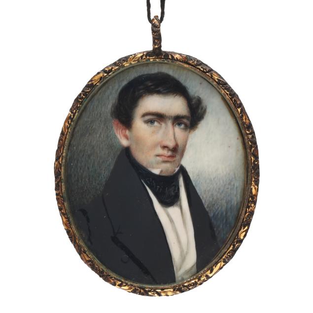 19th-century-portrait-miniature-of-a-gentleman-in-gilt-pendant-case