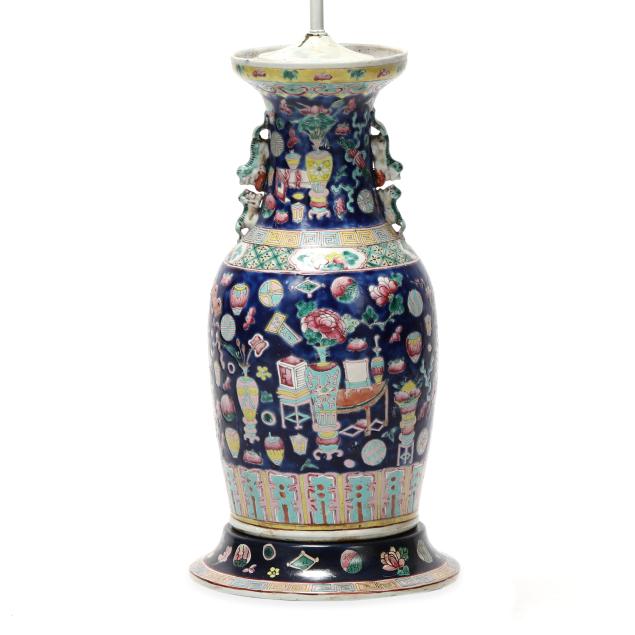 a-chinese-famille-rose-hundred-antiques-porcelain-vase-lamp