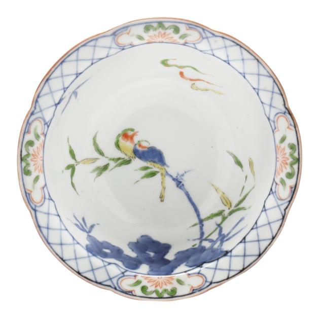 a-japanese-kakiemon-style-porcelain-bowl