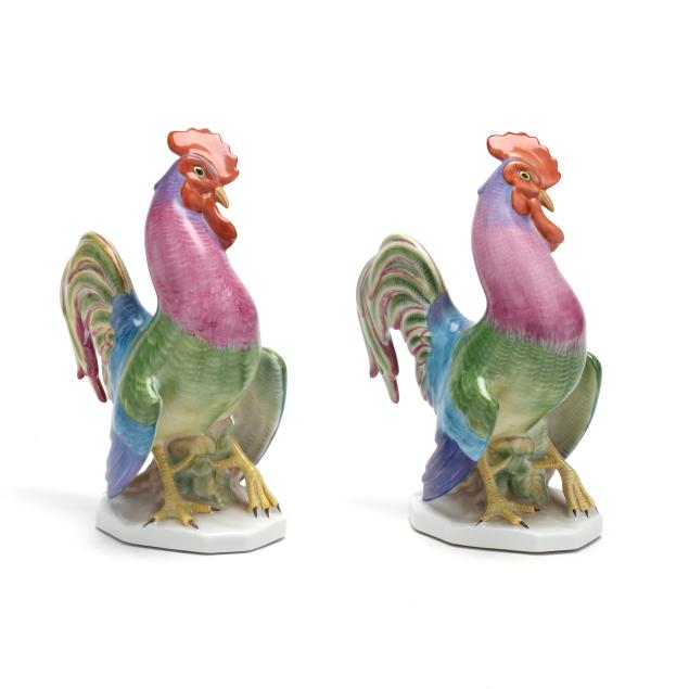 herend-pair-of-porcelain-strutting-roosters