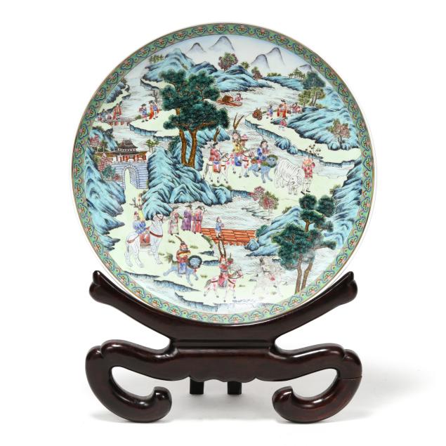 an-immense-chinese-famille-verte-immortals-offering-birthday-congratulations-porcelain-charger