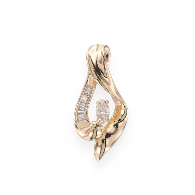 gold-and-diamond-pendant