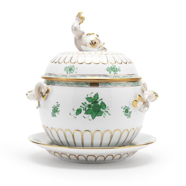 herend-i-chinese-bouquet-green-i-lidded-dolphin-tureen-with-underplate