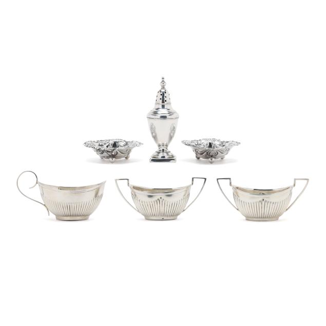 collection-of-victorian-silver-salt-serving-accessories