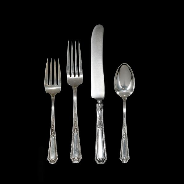 towle-i-louis-xiv-i-sterling-silver-flatware-service