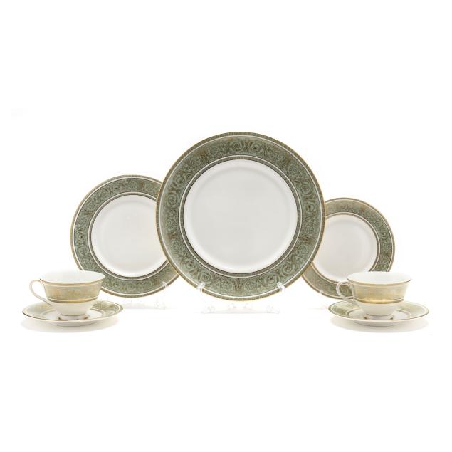 royal-doulton-i-english-renaissance-i-partial-dinner-service-54-pieces