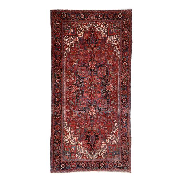 heriz-large-room-size-carpet