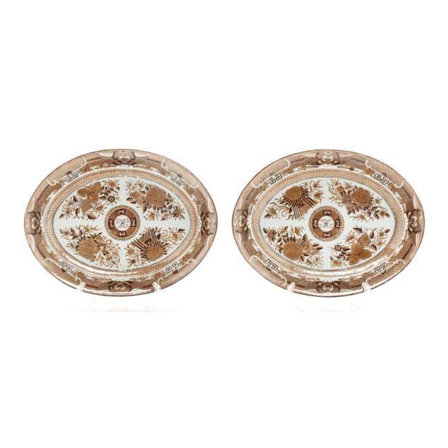 a-pair-of-chinese-export-porcelain-fitzhugh-oval-platters