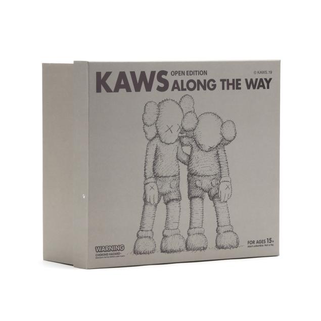 kaws-2019-i-along-the-way-i-brown-figure-group
