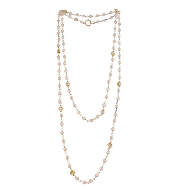 gold-tone-and-faux-pearl-sautoir-chanel